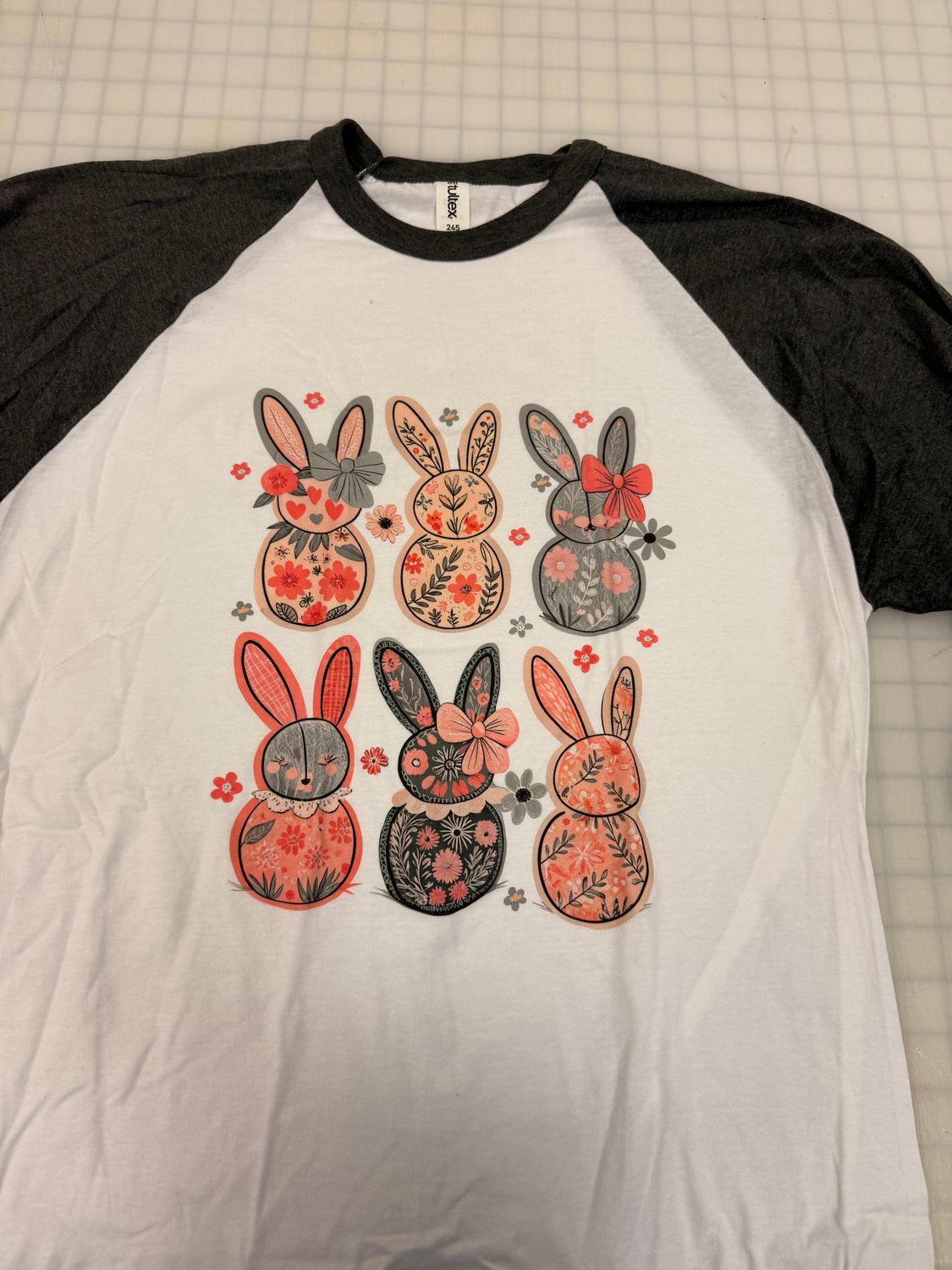 (L) Pattern Bunnies  - Raglan White w/ Grey Sleeves
