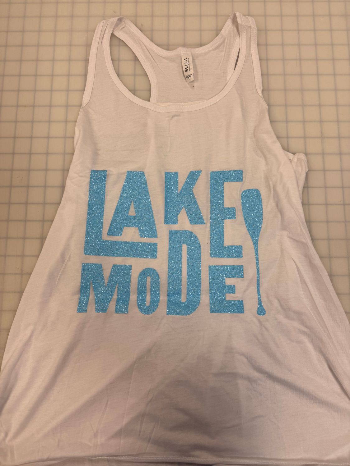 (L) Lake Mode - Womens Tank Top White