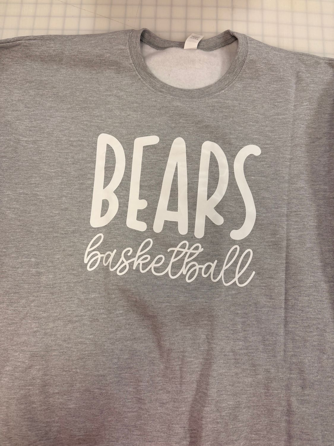 (L) Bears Basketball - Crewneck Heather Grey (L) Bears Basketball - Crewneck Heather Grey