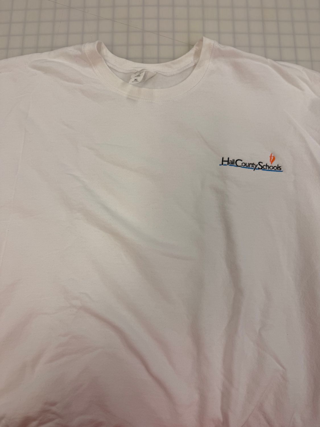 (XL) Embroidered Hallco - Crewneck White (XL) Embroidered Hallco - Crewneck White