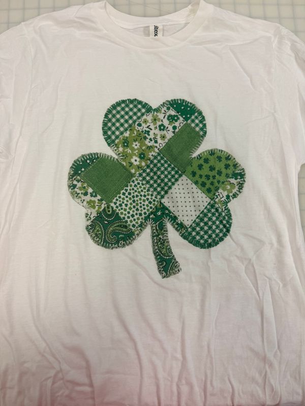 (M) Patchwork Clover - Short Sleeve White
