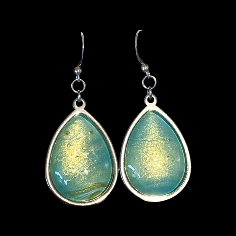 SUMMER BLISS  in Teardrop Earrings