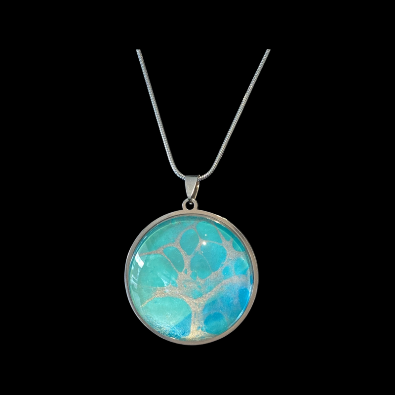 SEABED SPRING in Large round pendant