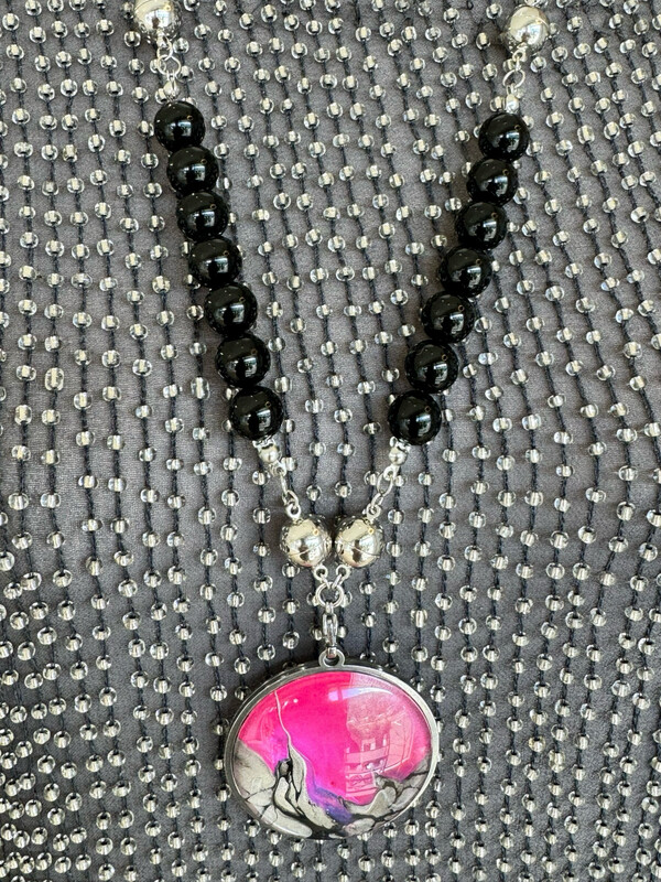 Black Onyx Connector