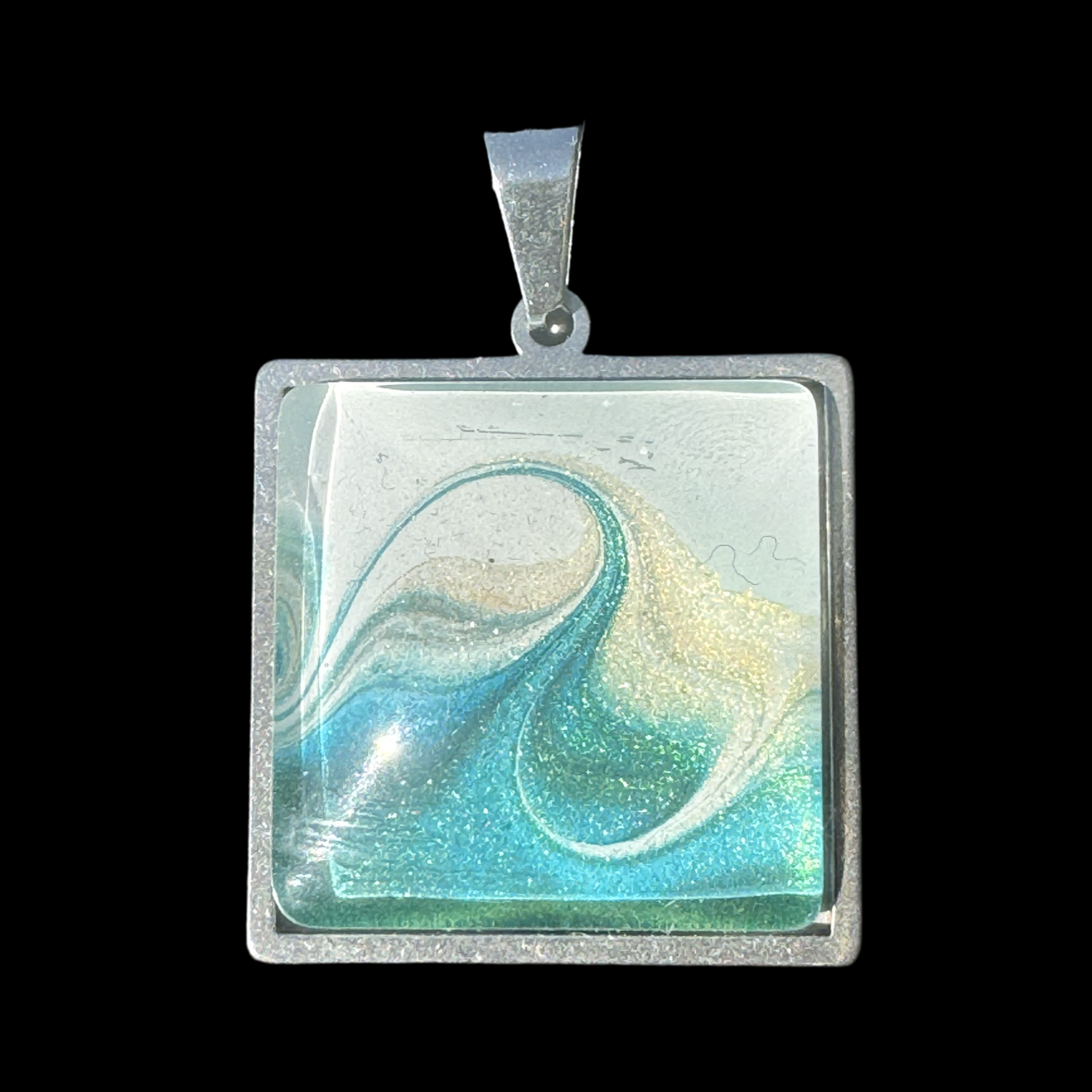 SEABED SPRING in Square Pendant