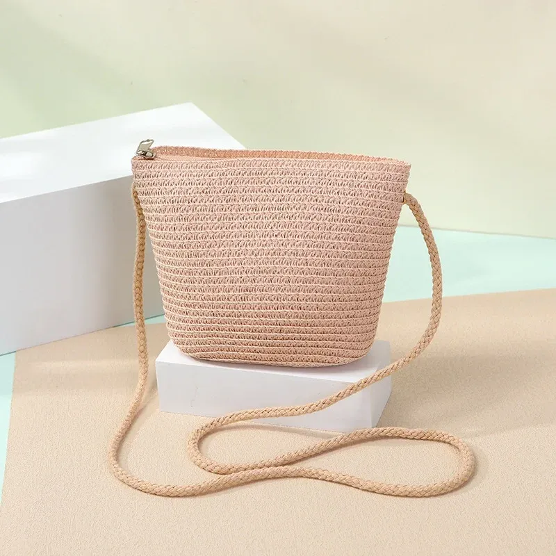 Cutesy Straw Powder