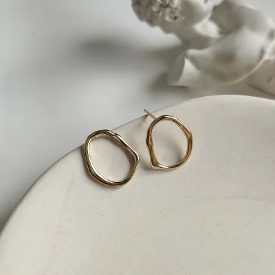 Link Me Earrings Gold