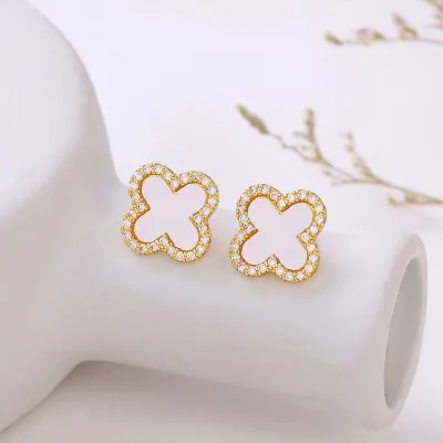 Van Gold White Earrings