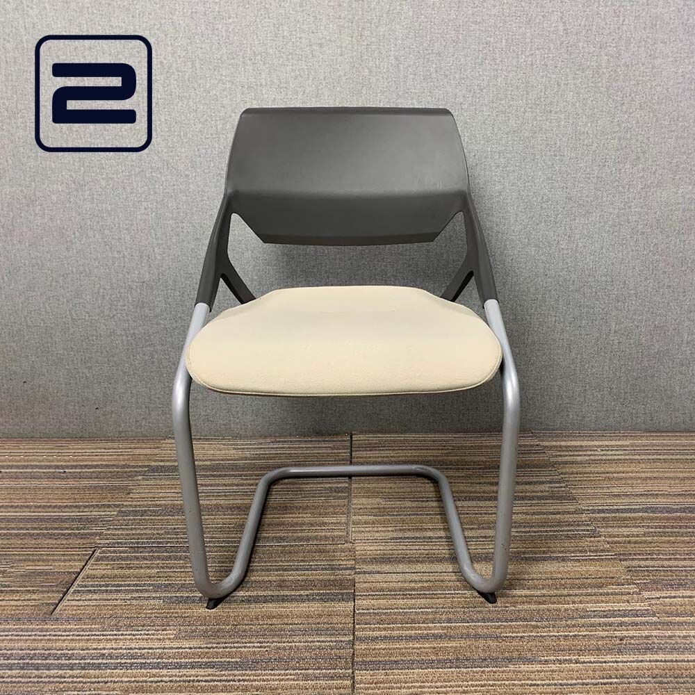 SEDUS Roxy Vergaderstoel - Beige Stof / Alu Cantilever