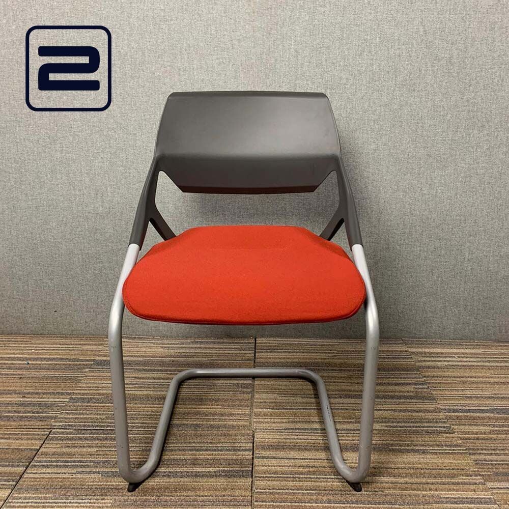 SEDUS Roxy Vergaderstoel - Rood Stof / Alu Cantilever