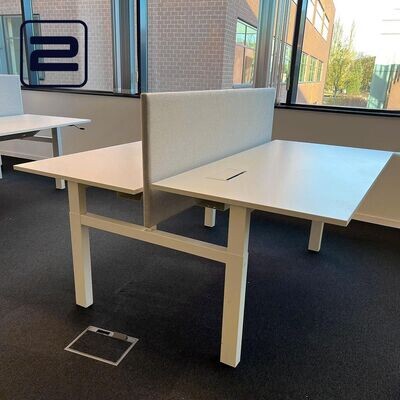 OSMOZ Feelgood Dubbele Workbench mt slinger en grijze tussenwand B160xD170xH62-85 - Wit Melamine / Wit metaal