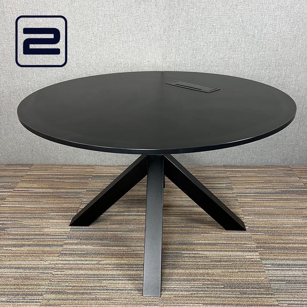 GISPEN Dukdalf 120 Vergadertafel B120xD120xH75 - Zwart Melamine / Zwart metaal