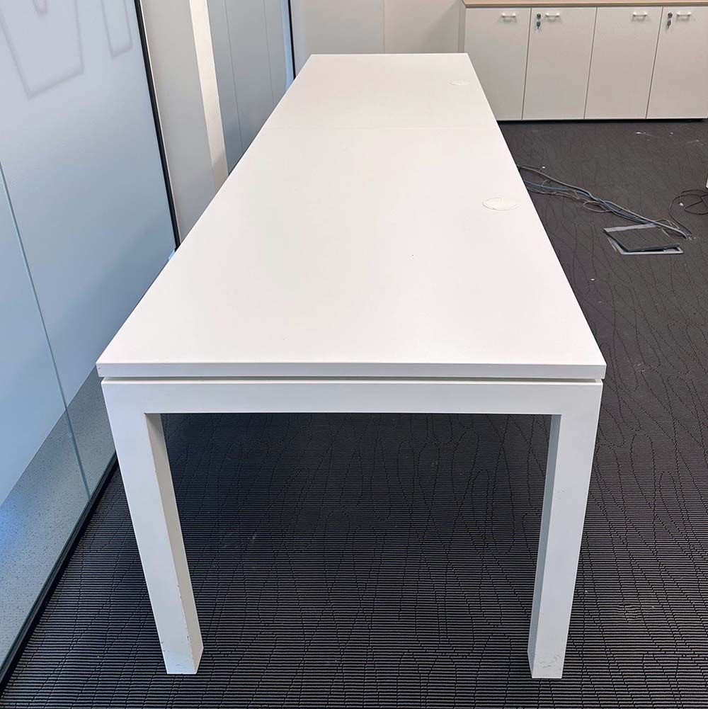 INOFEC Inosquare Vergadertafel B280xD80xH75 - Wit Melamine / Wit metaal U-poot