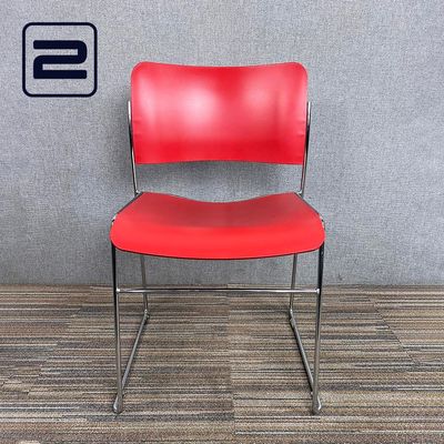 HOWE 40-4 Kantinestoel Stapelbaar - Rood Kunststof / Chrome slede