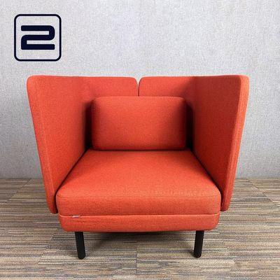 AHREND Charge Collection Armchair - Medley Dark Orange Stof / Zwart Hout