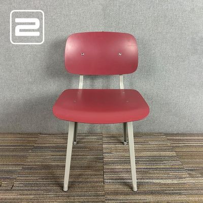 HAY REVOLT Stoel - Plum Red Recycled ABS / Staal Vierpoot