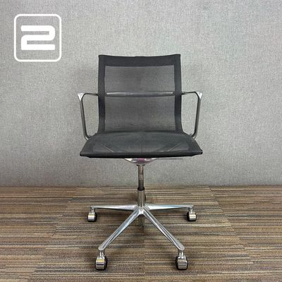 ICF una Vergaderstoel - Zwart Mesh / Chrome Voetkr mt Wielen