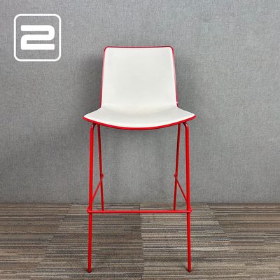 PEDRALI Tweet 892 Kruk - Wit / Rood Kunststof / Rood Metaal Vierpoot