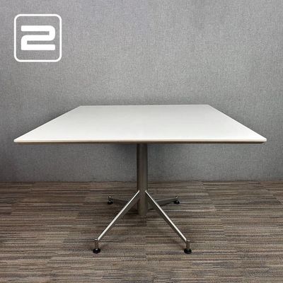 LAPALMA SELTZ Klaptafel B99xD99xH72 - Wit HPL / Alu Centrale Poot