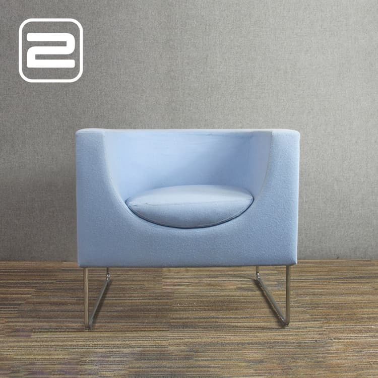 STUA Nube design Armchair vierkant - Blauw Stof / Chrome Slede