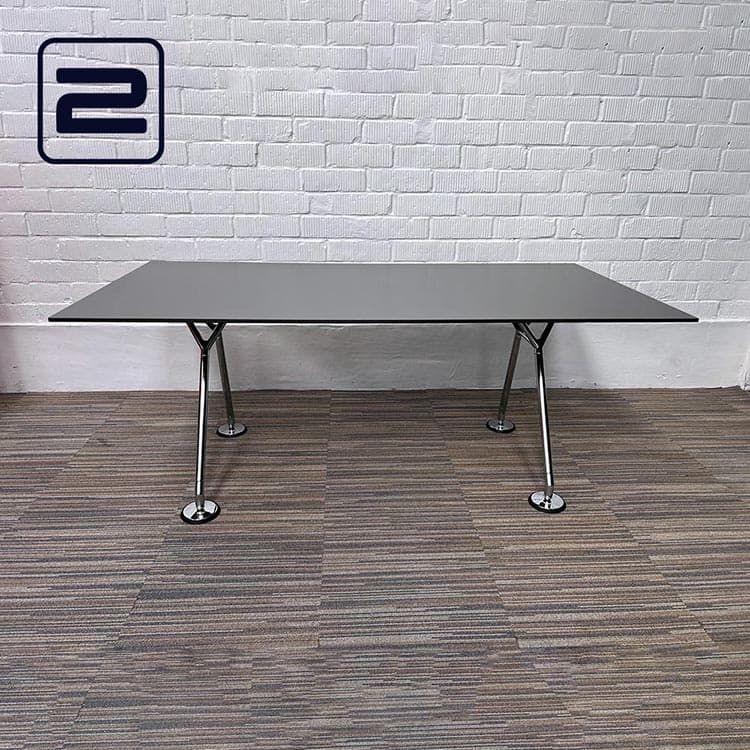 TECNO Nomos Bureau design Norman Foster B180xD90xH73 - Antr Grijs HPL / Chrome Vierpoot