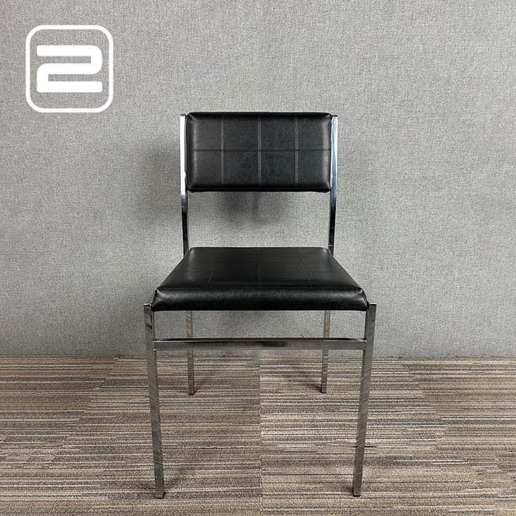 NN Ontvangststoel b - Zwart Leder / Chrome Vierpoot