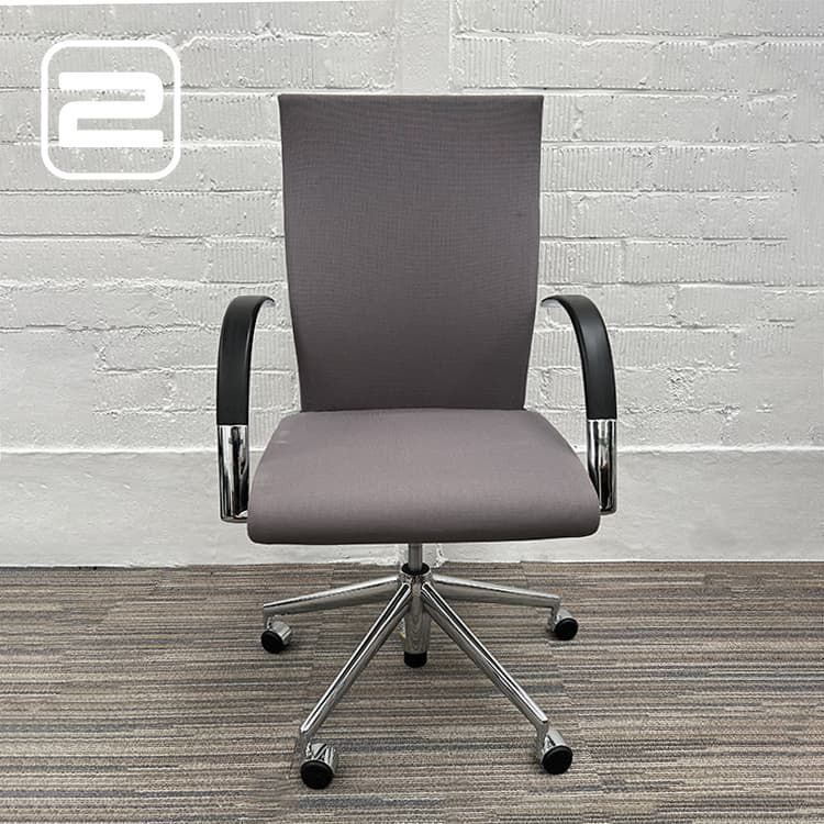 AHREND 350 Vergaderstoel - Grijs Stof / Chrome Voetkr mt wielen
