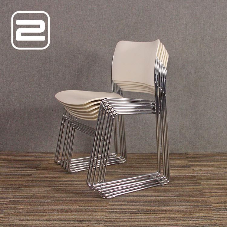 Set van 6x HOWE 40-4 Kantinestoel Stapelbaar - Wit Kunststof / Chrome slede
