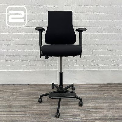 BMA Axia 2.O Receptiestoel - Zwart Stof / Zwart Kunststof Voetkr mt wielen