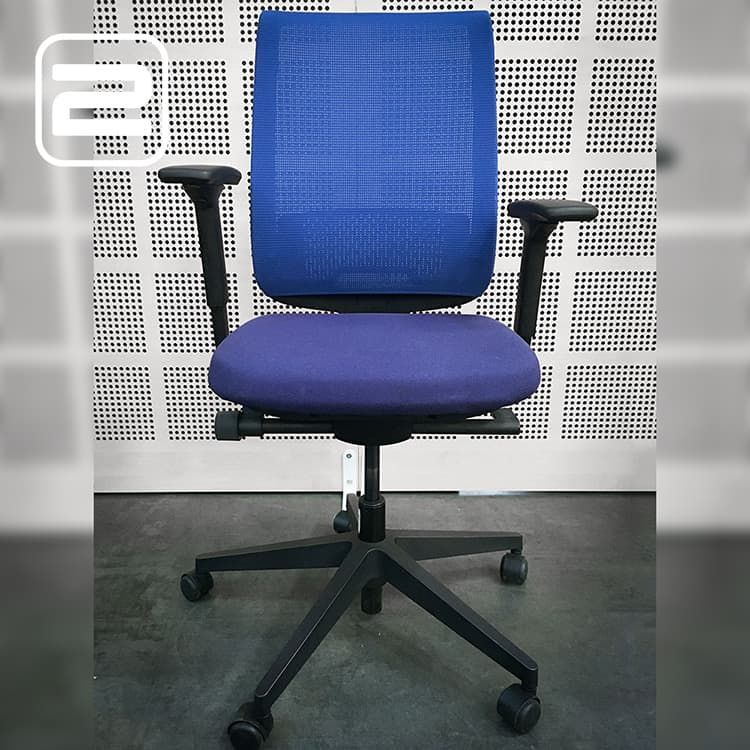 STEELCASE Series 1 Bureaustoel - Donkerblauw / blauw Mesh / Zwart Metaal Voetkr mt wielen