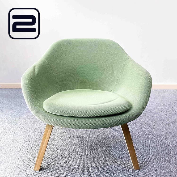HAY AAL83 Lounge Chair by Hee Welling - Lichtgroen Stof / Gezeept eiken Vierpoot