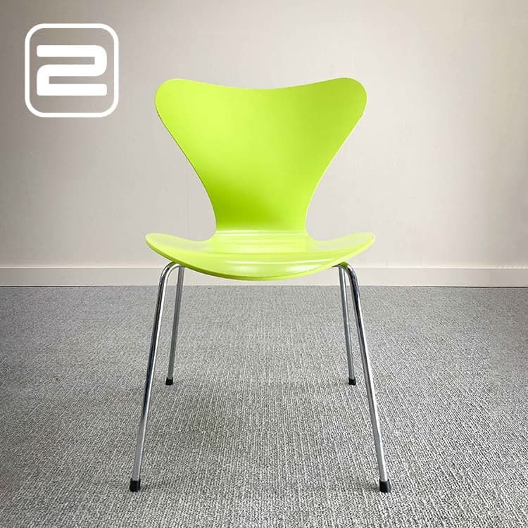 FRITZ HANSEN Series 7 Butterfly Ontvangststoel by Arne Jacobsen - Licht groen / Chrome Vierpoot
