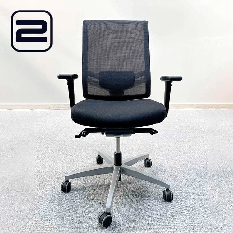 VIASIT Linea Netweave Ergonomische Bureaustoel - Zwart Stof / Mesh / Grijs Metaal Voetkr mt wielen