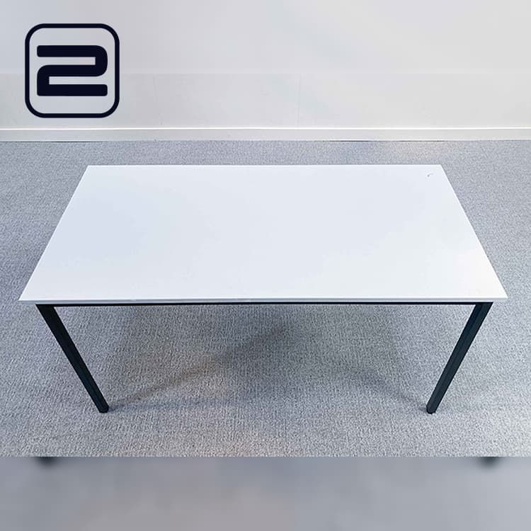 NN Bureau B140xD70xH74 - Wit / Donkergrijs Metaal 4-poot