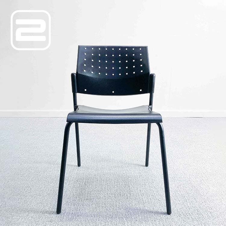 EDEN 550 Vergaderstoel - Zwart Kunststof / Zwart Metaal 4-poot