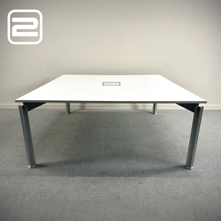 BULO H2O 2p Workbench B180xD180xH70-86 - Wit Melamine / Metaal 4-poot