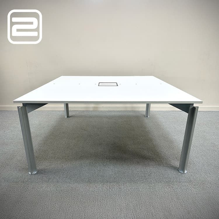 BULO H20 2p Workbench B160xD160xH70-86 - Wit Melamine / Metaal 4-poot