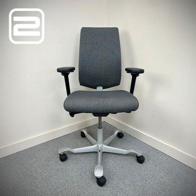 HAG 05 Bureaustoel - Grijs Stof / Metaal Voetkr mt wielen