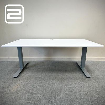 KINNARPS Bureau B160xD80xH62 - Wit Melamine / Metaal T-poot