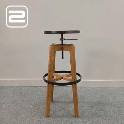 SATELLIET Barkruk - zilver Ijzer / Eik Vierpoot