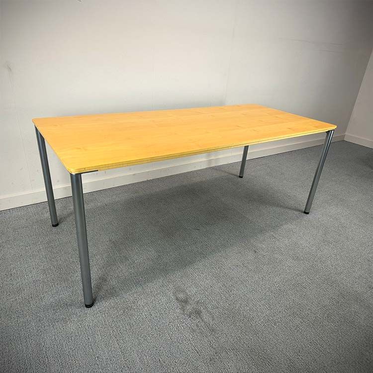 FREDERICIA Bureau B180xD80xH72 - hout / metaal vierpoot