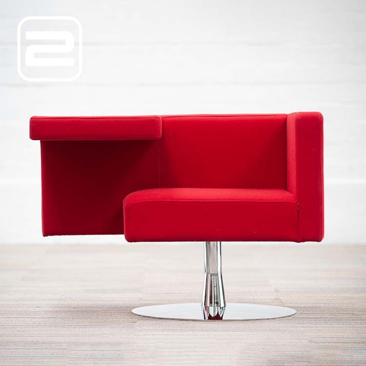 OFFECCT Solitaire Armchair by Hee Welling - Rood Vilt / Chrome Draaipoot