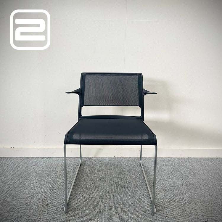 WILKHAHN Aline Bezoekersstoel Stapelbaar - Zwart Mesh / Chrome / Metaal Sledepoot