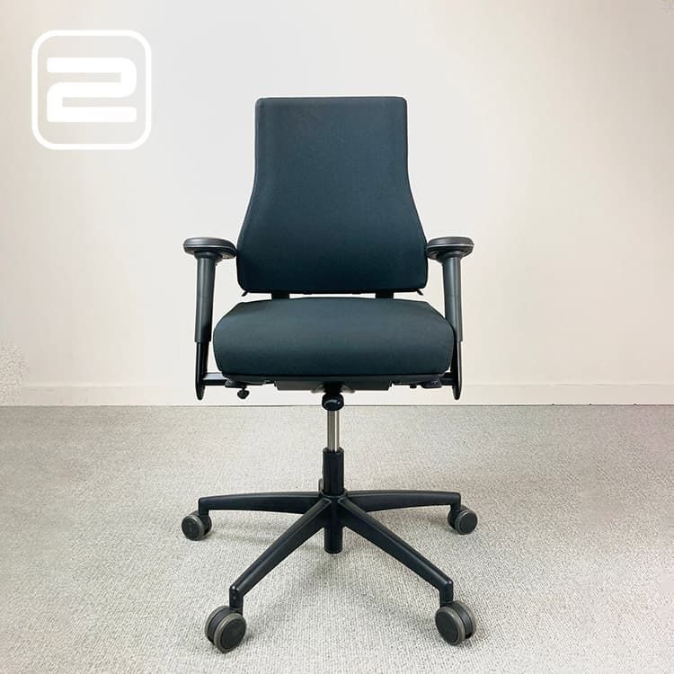 AXIA 2.2 Bureaustoel - Zwart Stof / Zwart kunstof Voetkr met wielen