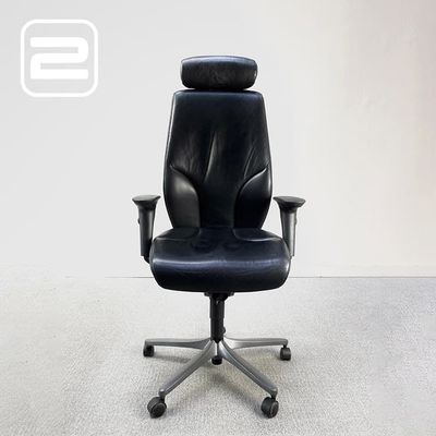 GIROFLEX 64 Directiestoel met hoofdsteun - zwart leder / donkergrijs metalen kruisvoet