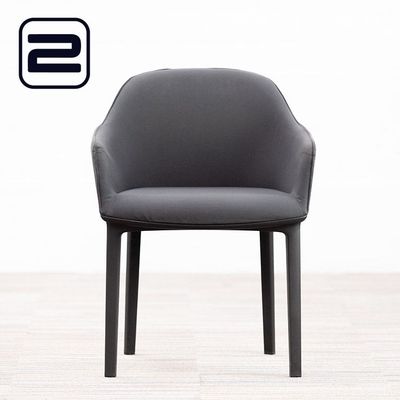 VITRA Softshell Ontvangststoel - Donkergrijs Stof / Zwart kunststof Vierpoot VITRA Softshell Ontvangststoel - Donkergrijs Stof / Zwart kunststof Vierpoot