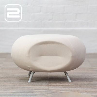 ALLERMUIR Pebble A621 Scalloped Stool Poef B68xL62xH43 - Gebroken wit Stof / Grijs metalen Vierpoot ALLERMUIR Pebble A621 Scalloped Stool Poef B68xL62xH43 - Gebroken wit Stof / Grijs metalen Vierpoot