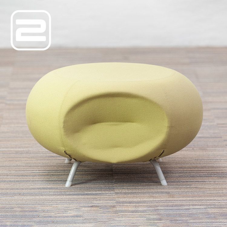 ALLERMUIR Pebble A621 Scalloped Stool Poef B68xL62xH43 - Lichtgroen Stof / Grijs metalen Vierpoot ALLERMUIR Pebble A621 Scalloped Stool Poef B68xL62xH43 - Lichtgroen Stof / Grijs metalen Vierpoot