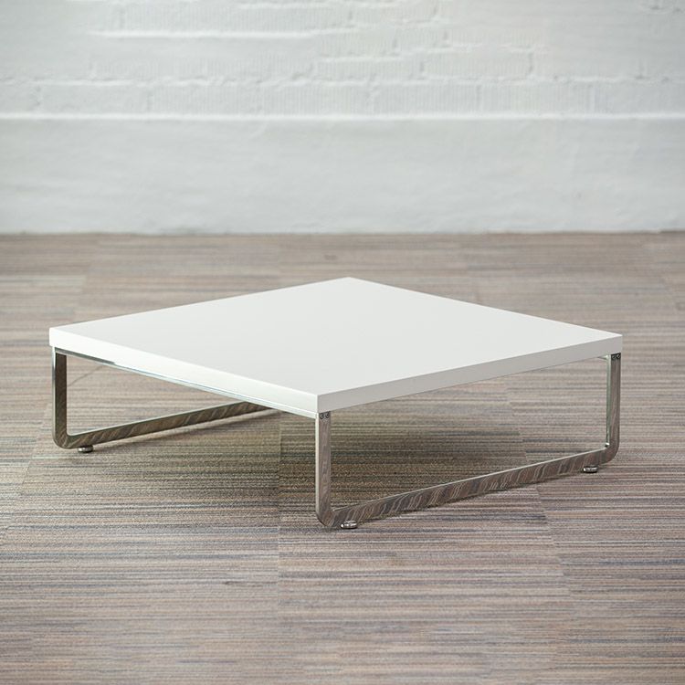 ARTIFORT Mare T vierhoek Salontafel design by René Holten B81xD81xH27 - Wit Laminaat / Chrome Slede