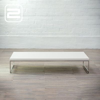 ARTIFORT Mare T vierkant Salontafel design by René Holten B135xD81xH27 - Wit Laminaat / Chrome Slede ARTIFORT Mare T vierkant Salontafel design by René Holten B135xD81xH27 - Wit Laminaat / Chrome Slede